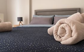Guest-Home 2